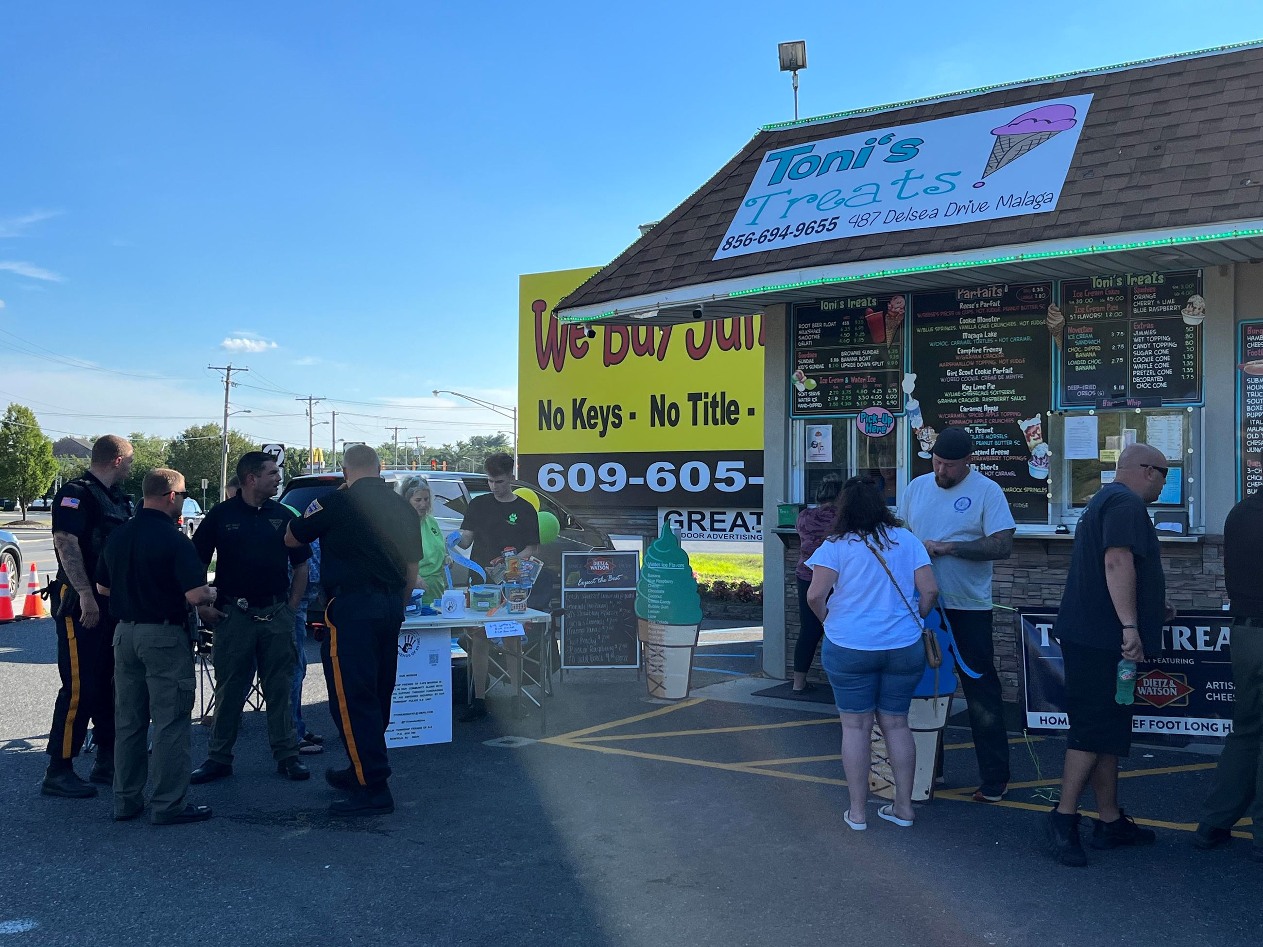 Residents enjoying Cones for K-9s 2022